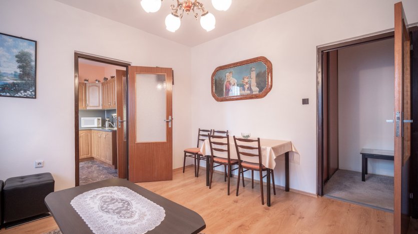 Predám 2 izbový byt v Bratislave – mestská časť Ružinov – fotka 6