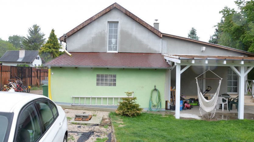 Predám dom-trvalo obývateľnú chatu v Hamuliakove – fotka 3